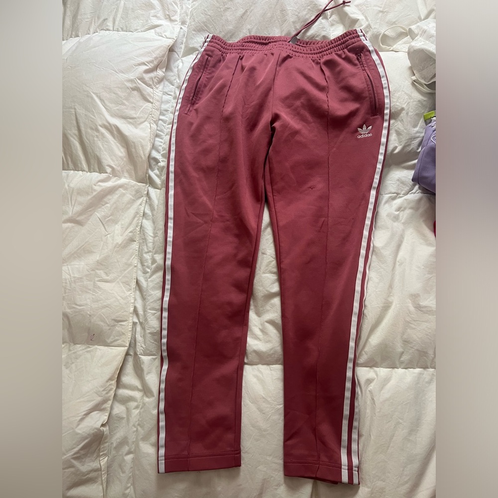 Adidas women’s tracksuit pants. Size large